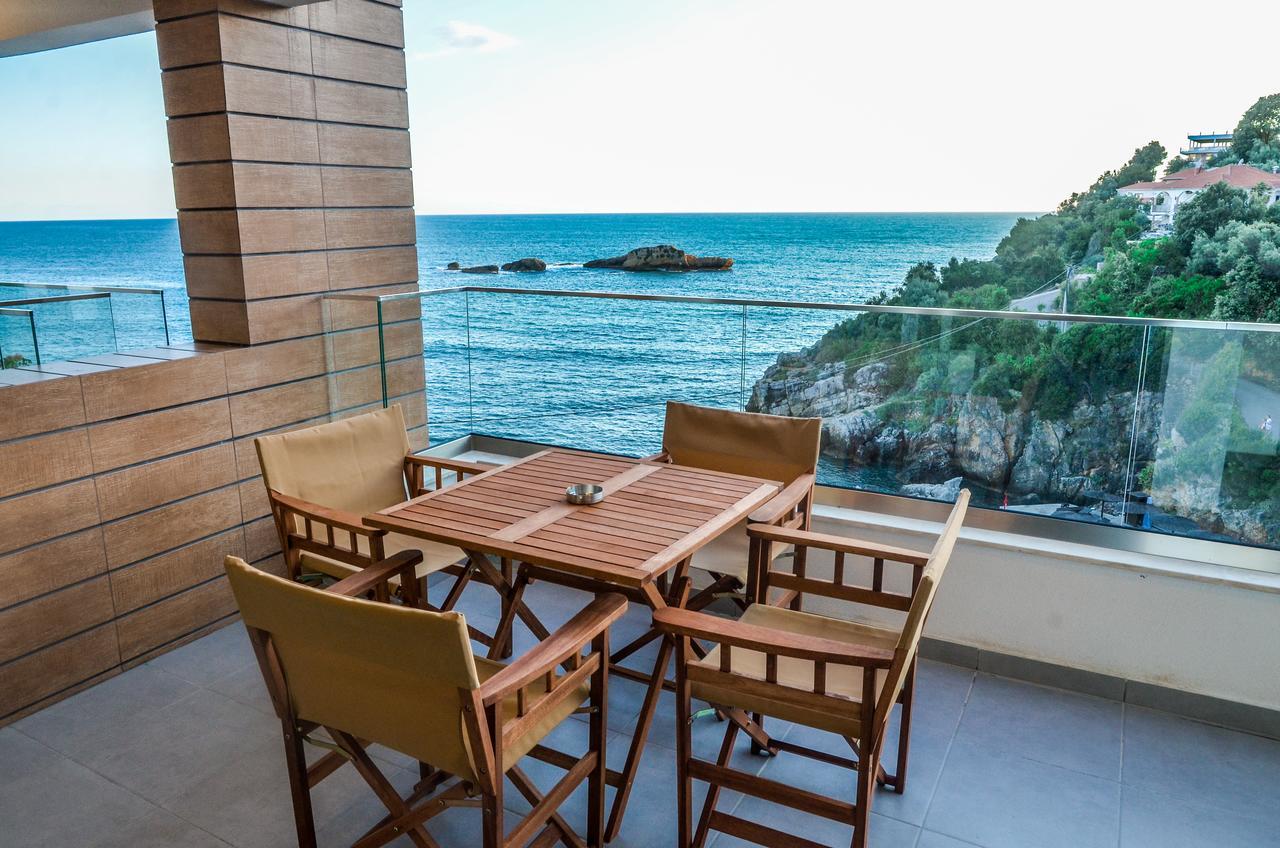 Apartment mit 2 Schlafzimmern, Terrasse und Meerblick