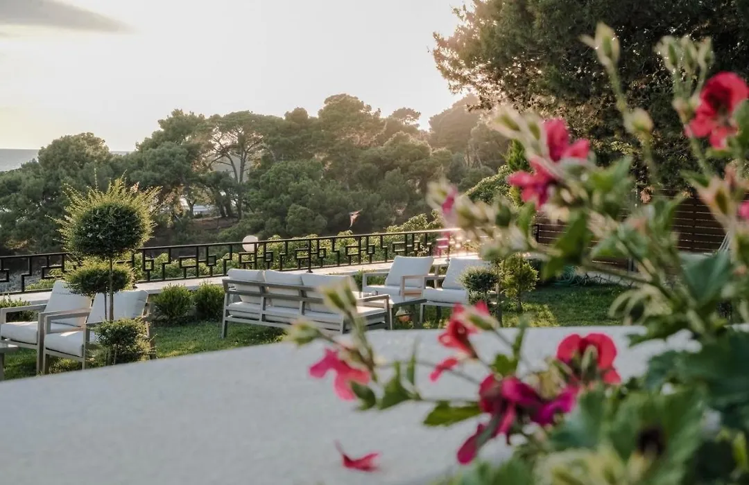 Pino Boutique Hotel-1